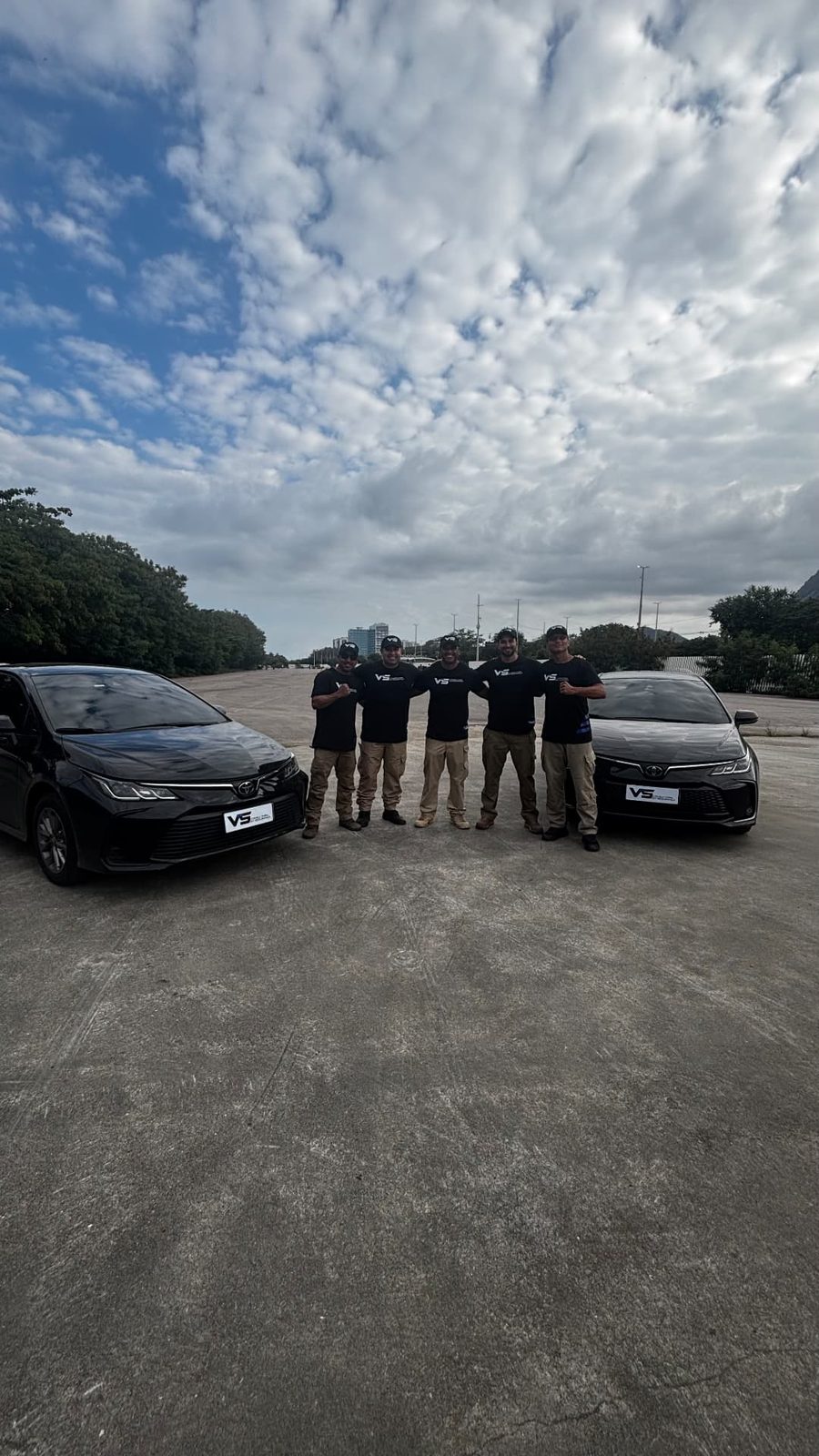 Equipe da VS Consultoria em treinamento de direção defensiva e evasiva em pista